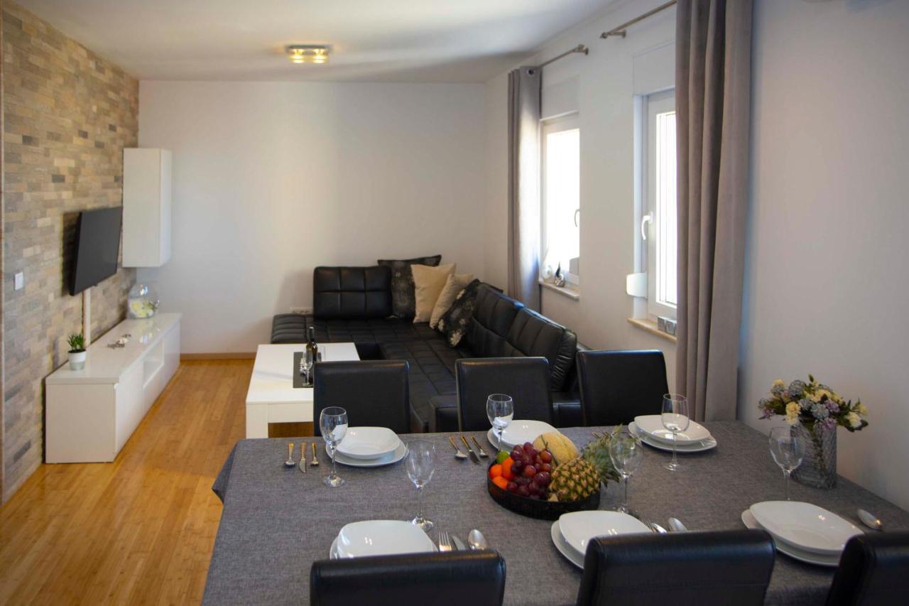 Apartment Lauc Makarska Zewnętrze zdjęcie